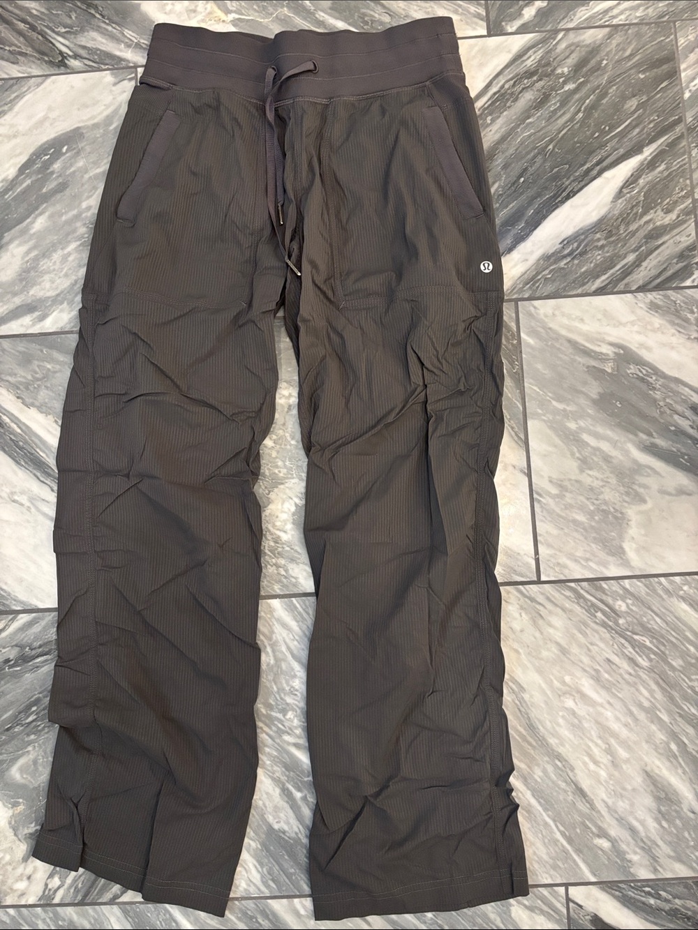 lululemon athletica Women’s DarkGrey / Black Athletic Drawstring Pants